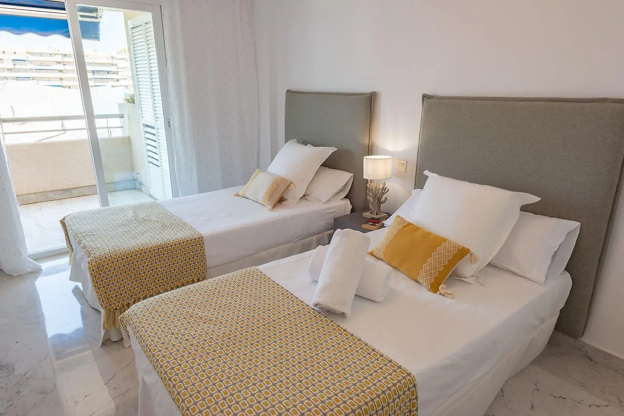 Puerto Banus Sea Front Apartment Marbella Spain