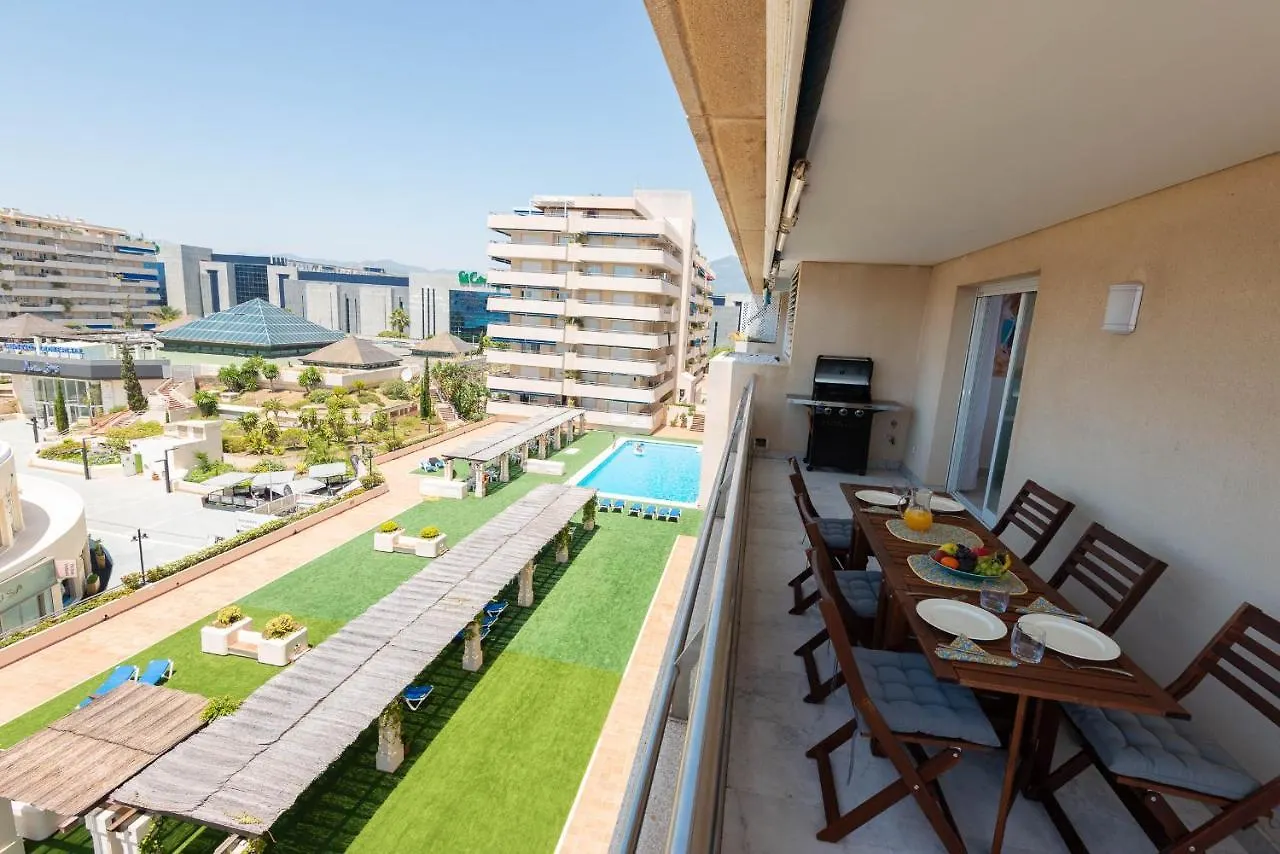 Puerto Banus Sea Front Daire Marbella