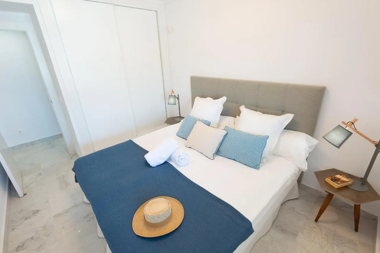 Puerto Banus Sea Front Daire Marbella